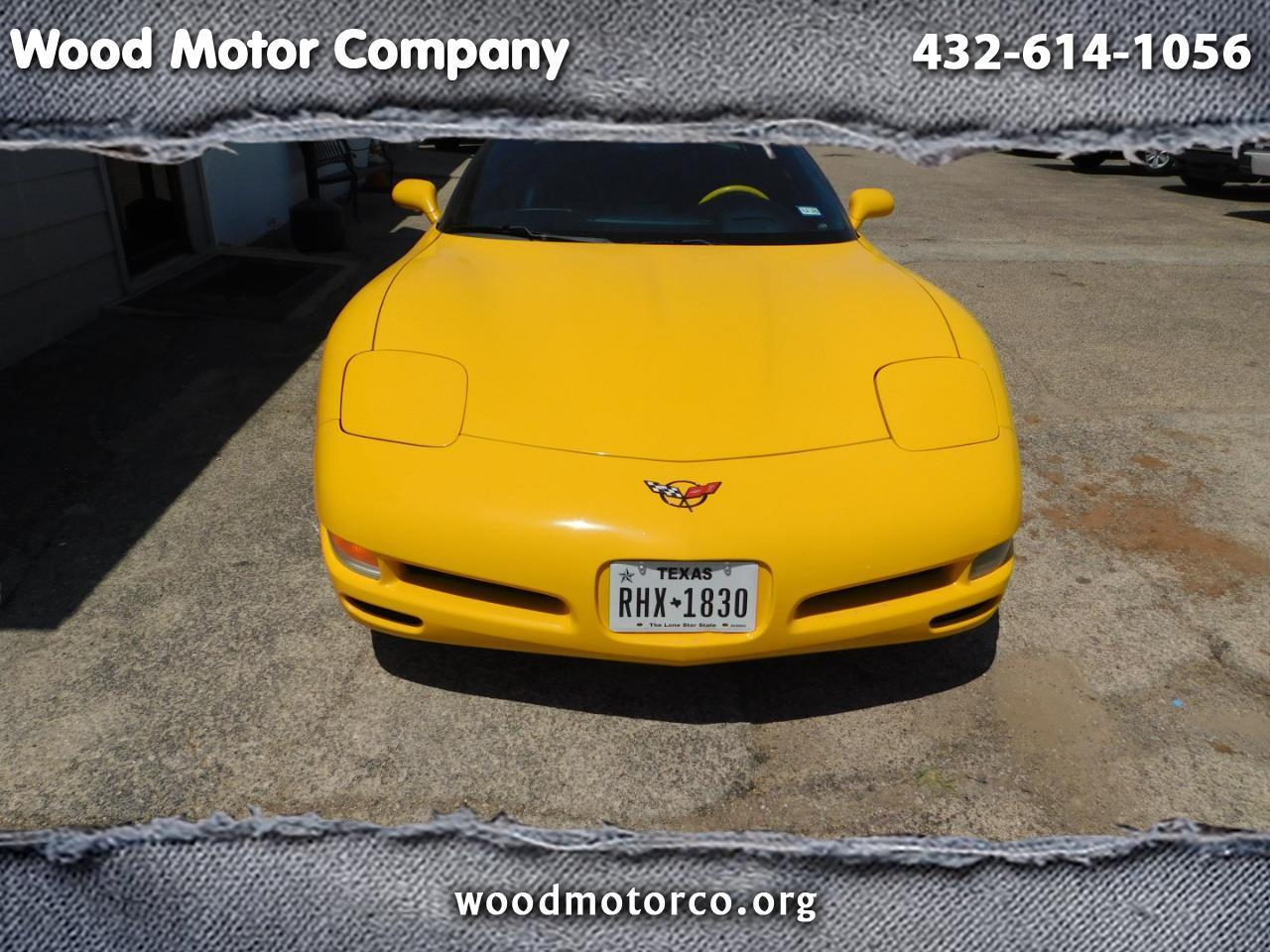 Chevrolet Corvette 2dr Cpe 2004