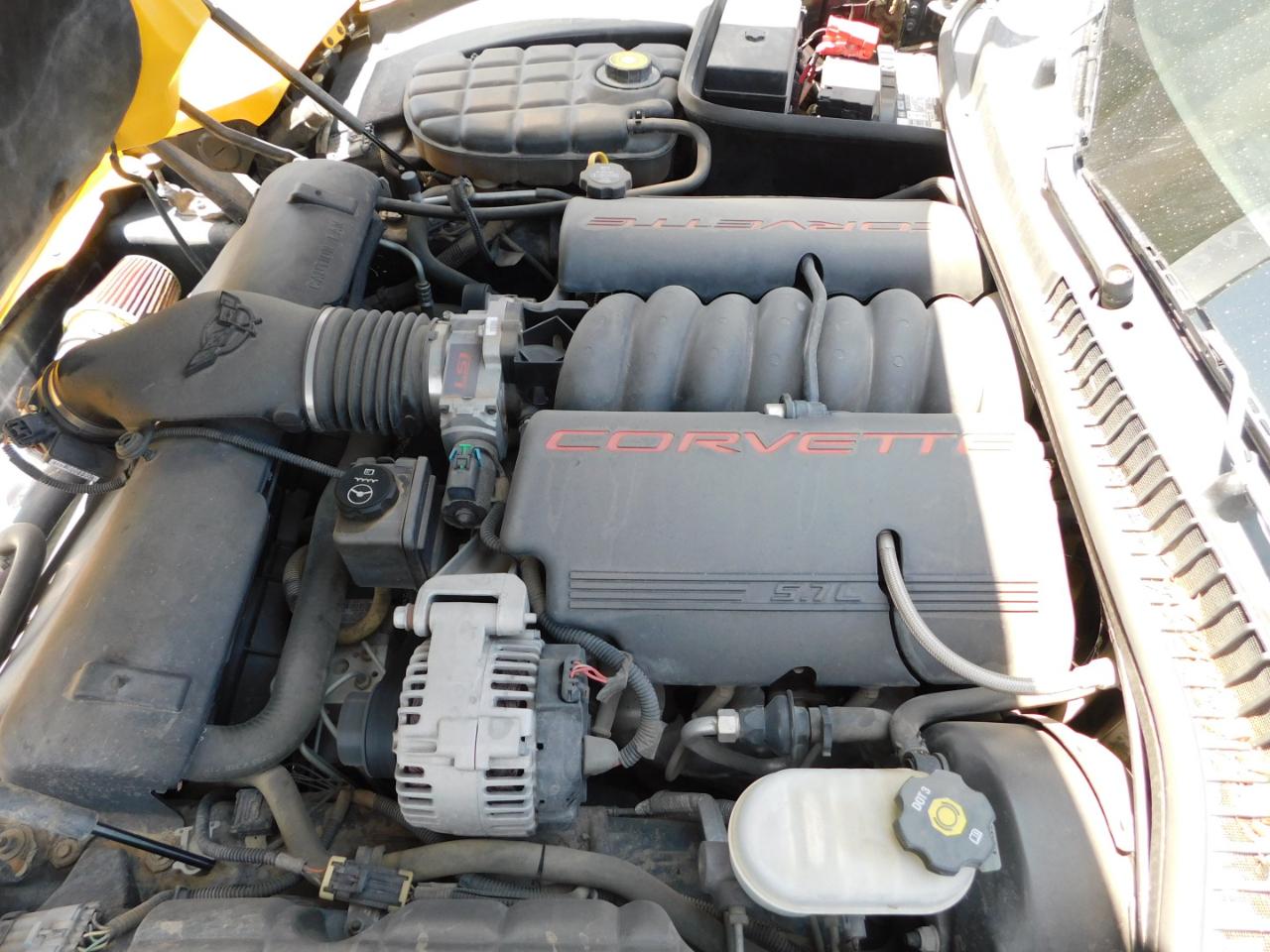 Chevrolet Corvette 2dr Cpe 2004
