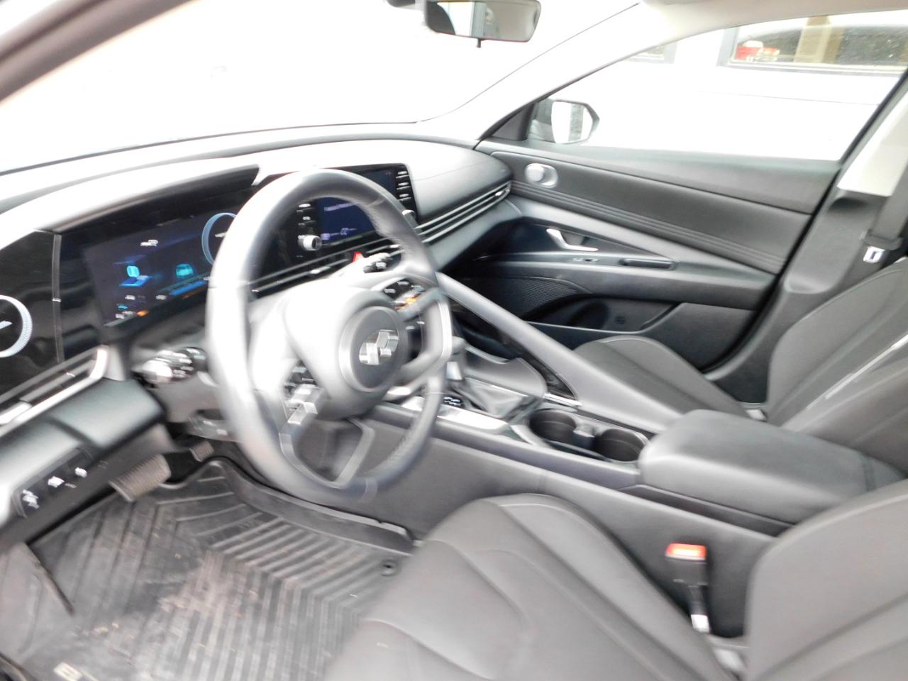 Hyundai Elantra SEL IVT 2022