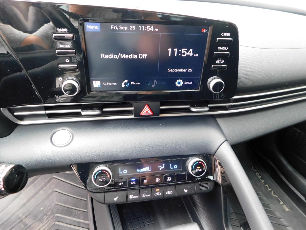 Hyundai Elantra SEL IVT 2022