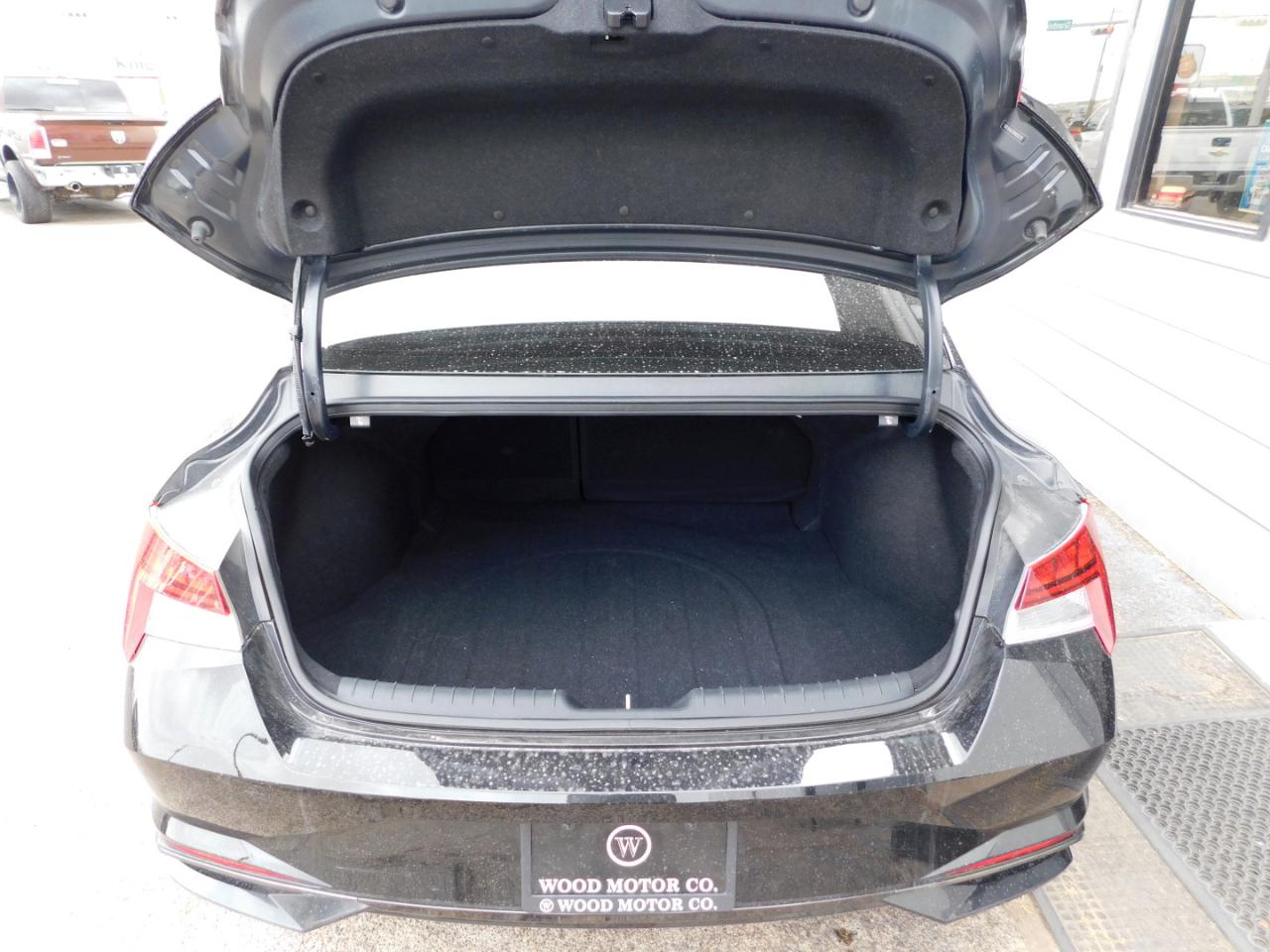 Hyundai Elantra SEL IVT 2022