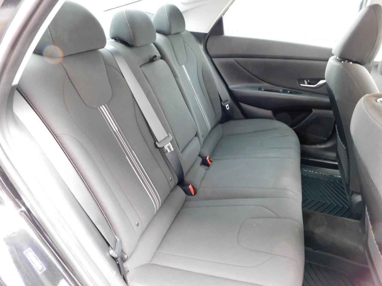 Hyundai Elantra SEL IVT 2022