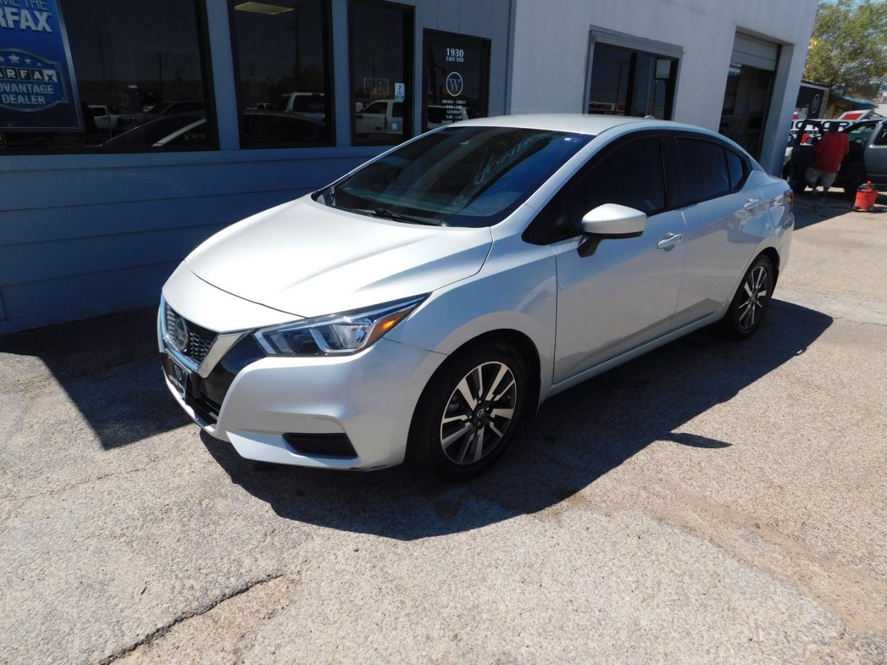 Nissan Versa SV 2022