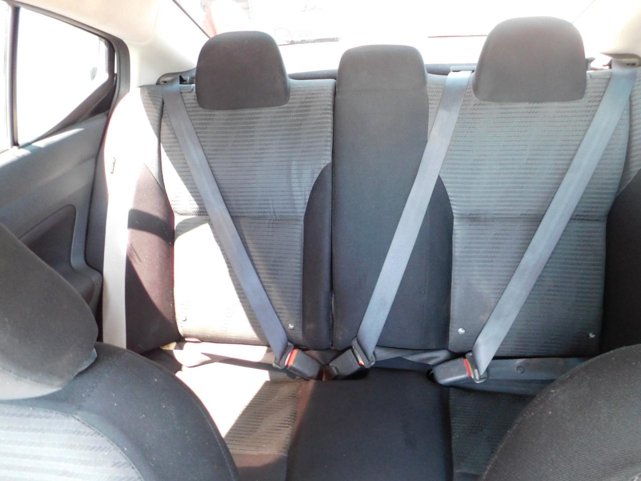 Nissan Versa SV 2022
