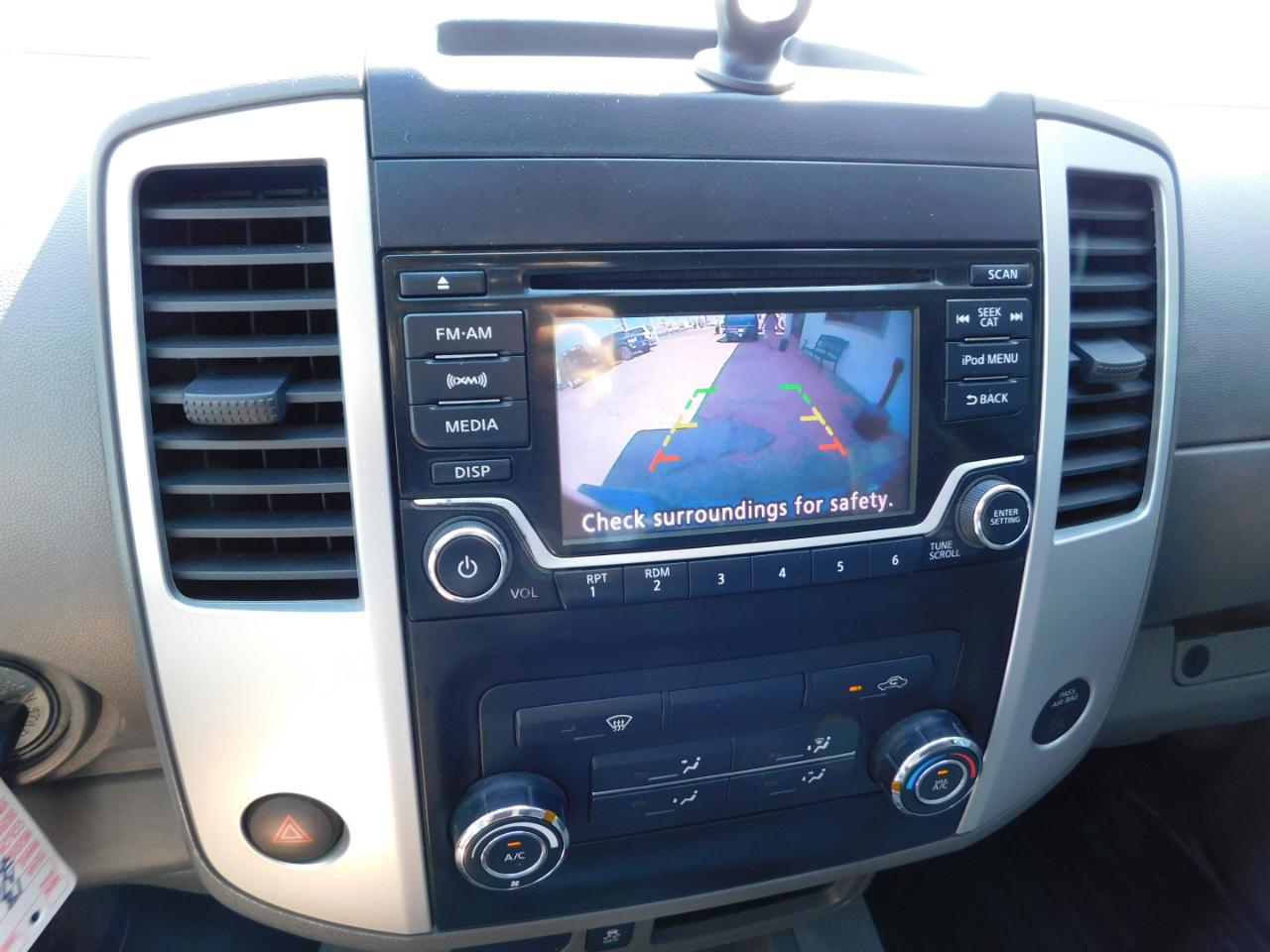 Nissan Frontier Crew Cab 4x2 SV V6 Auto 2018