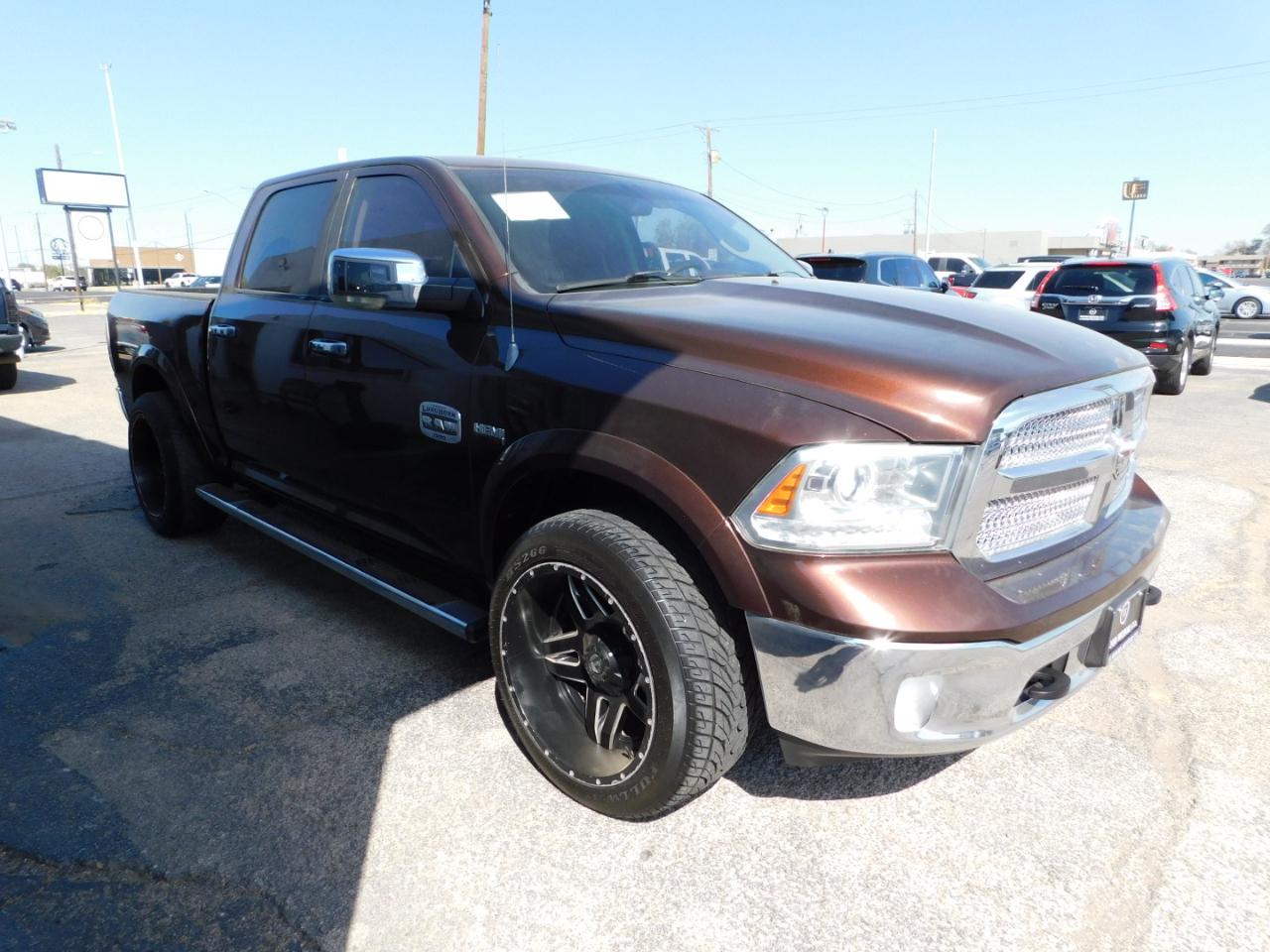 RAM 1500 2WD Crew Cab 140.5" Laramie Longhorn Edition 2013