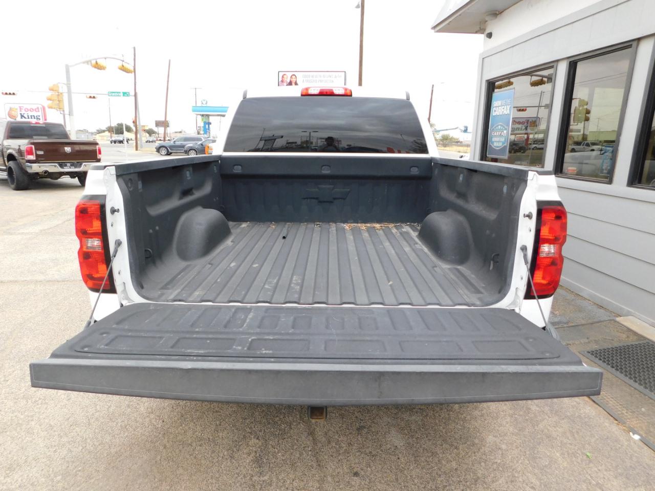 Chevrolet Silverado 1500 2WD Crew Cab 143.5" LT w/1LT 2018
