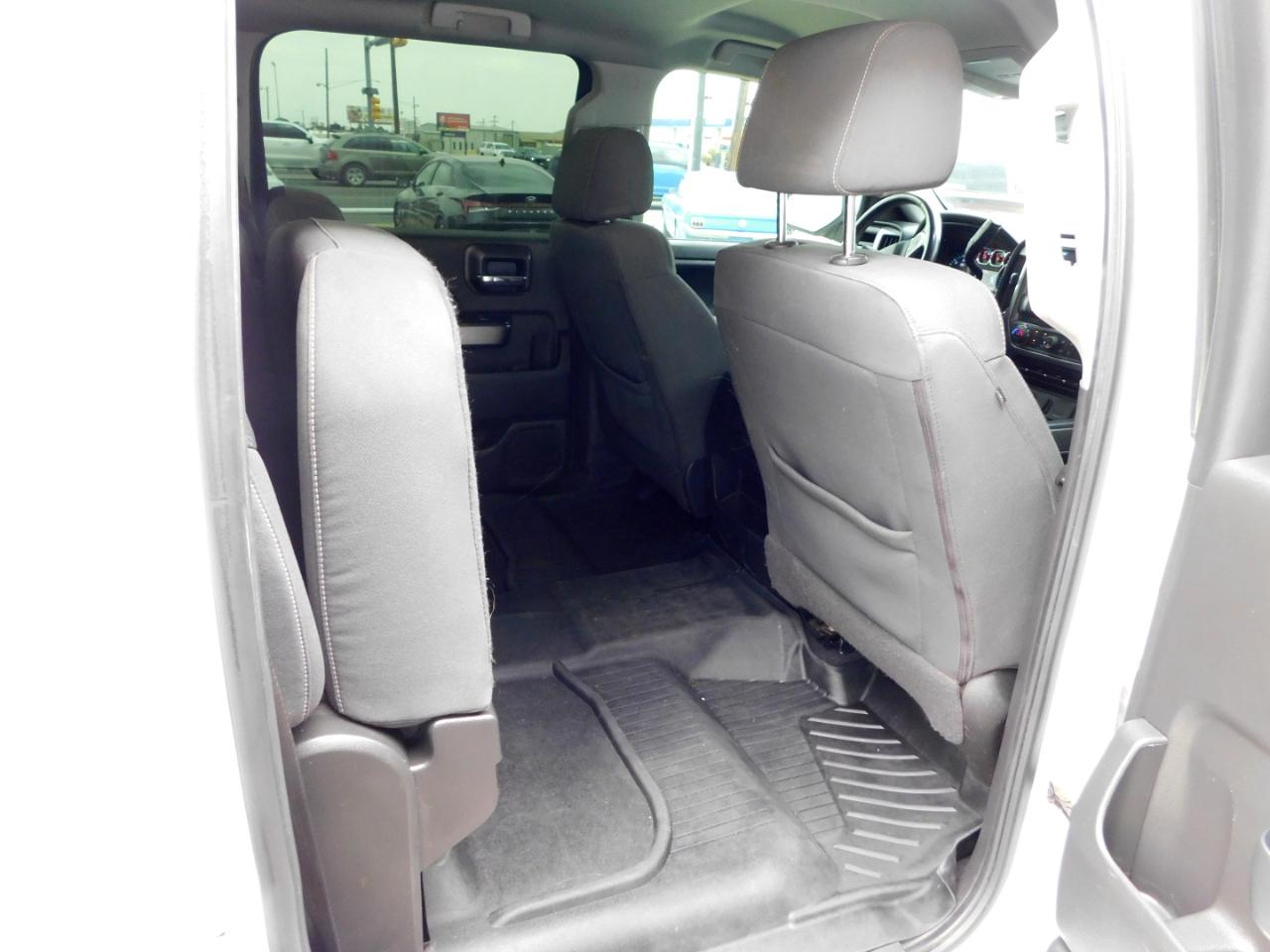 Chevrolet Silverado 1500 2WD Crew Cab 143.5" LT w/1LT 2018