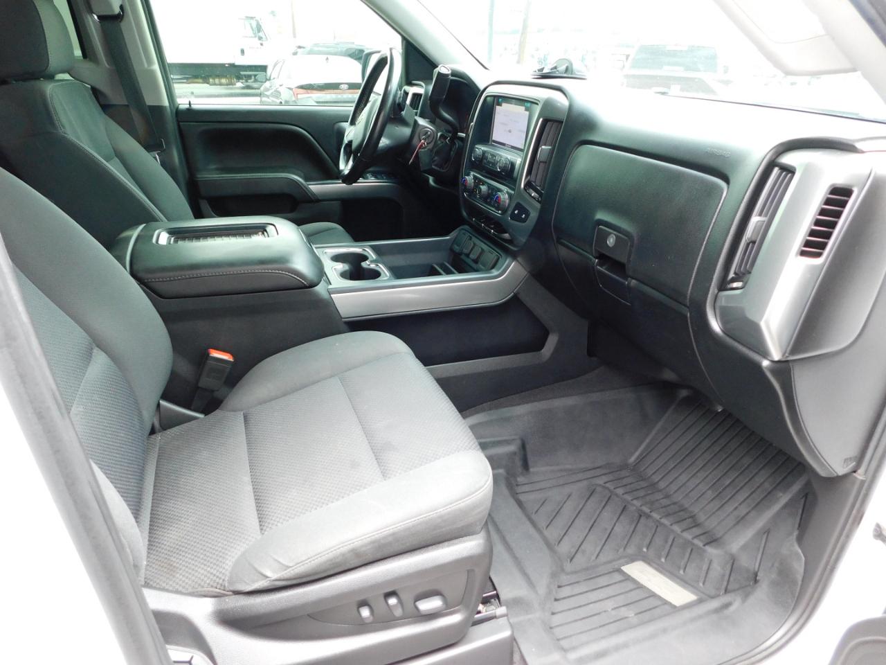 Chevrolet Silverado 1500 2WD Crew Cab 143.5" LT w/1LT 2018