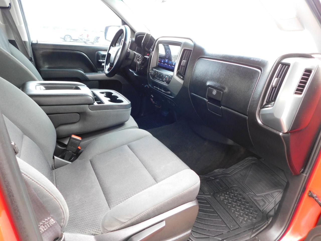 Chevrolet Silverado 1500 4WD Crew Cab 143.5" LT w/1LT 2014