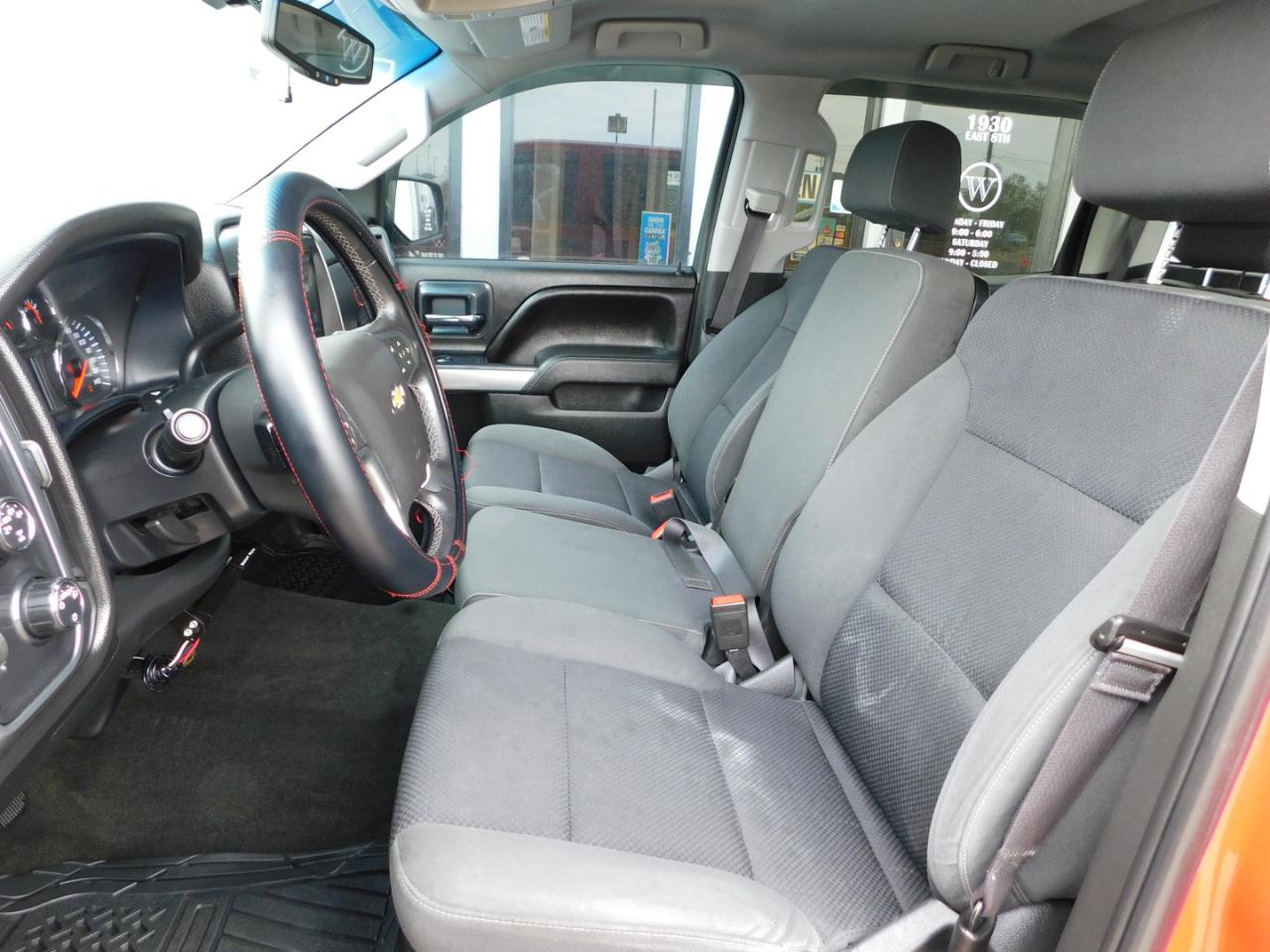 Chevrolet Silverado 1500 4WD Crew Cab 143.5" LT w/1LT 2014