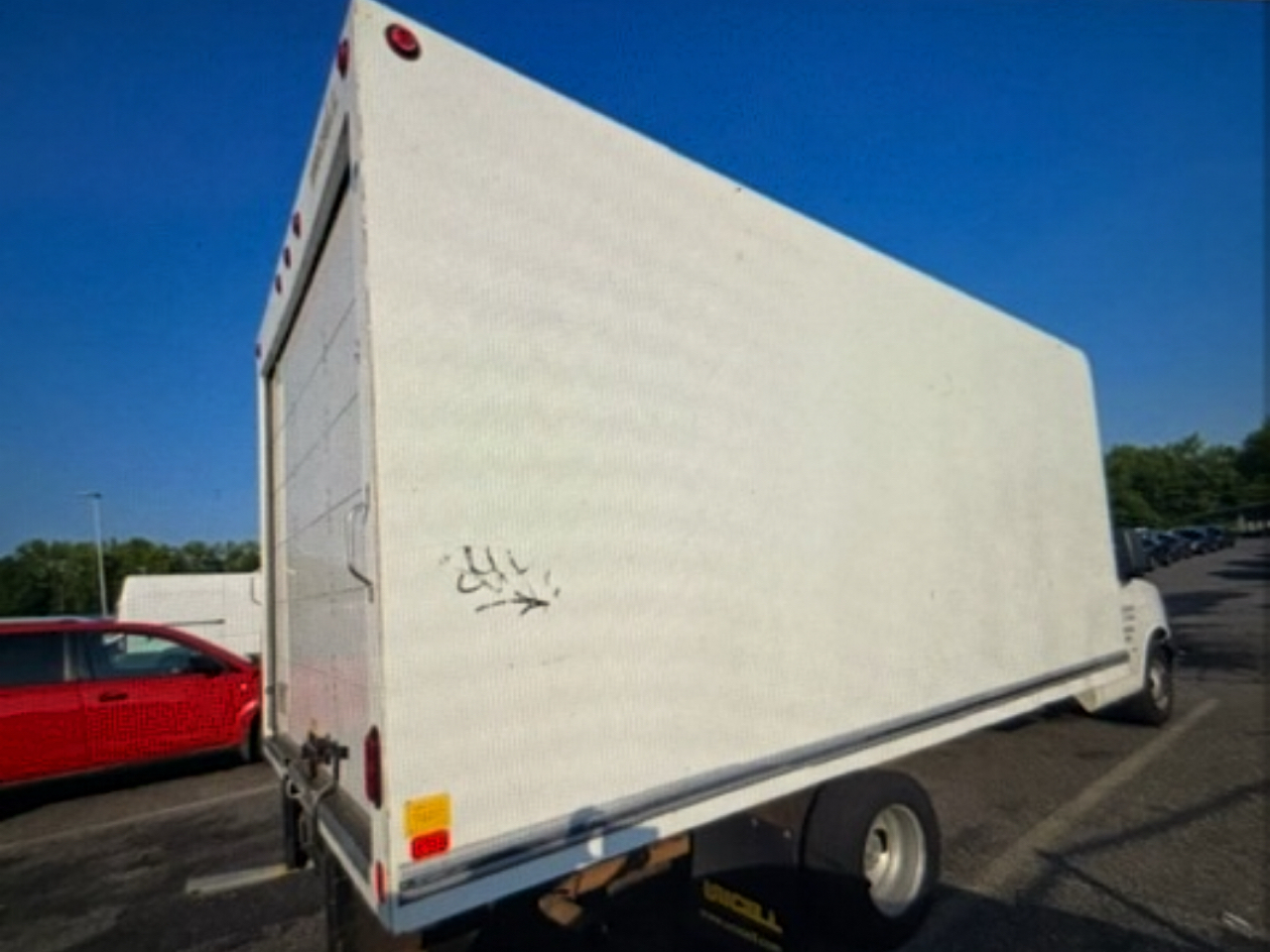 Chevrolet Express Commercial Cutaway 3500 Van 177" 2018 Chevrolet Express Commercial Cutaway 3500 Van 177" 2018