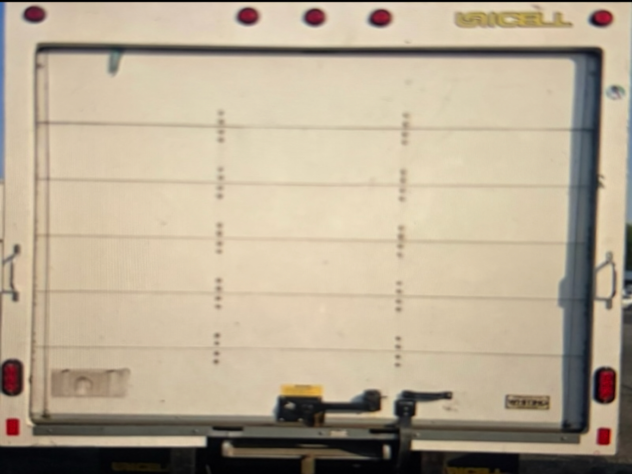 Chevrolet Express Commercial Cutaway 3500 Van 177" 2018 Chevrolet Express Commercial Cutaway 3500 Van 177" 2018