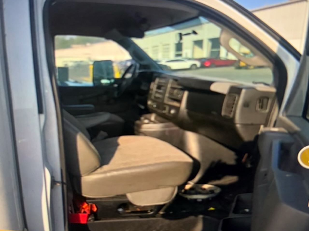 Chevrolet Express Commercial Cutaway 3500 Van 177" 2018 Chevrolet Express Commercial Cutaway 3500 Van 177" 2018