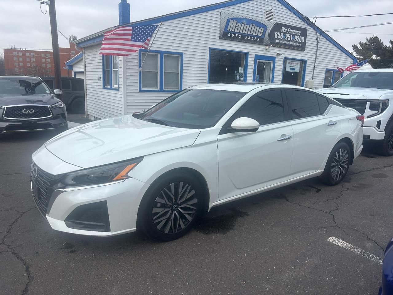 Nissan Altima 2.5 SV Sedan 2023