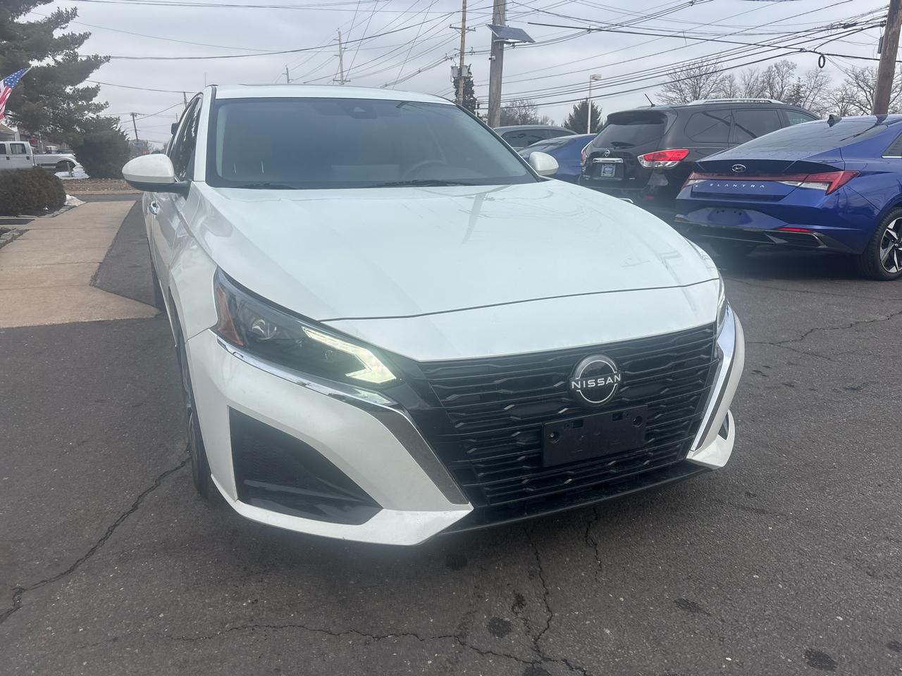 Nissan Altima 2.5 SV Sedan 2023