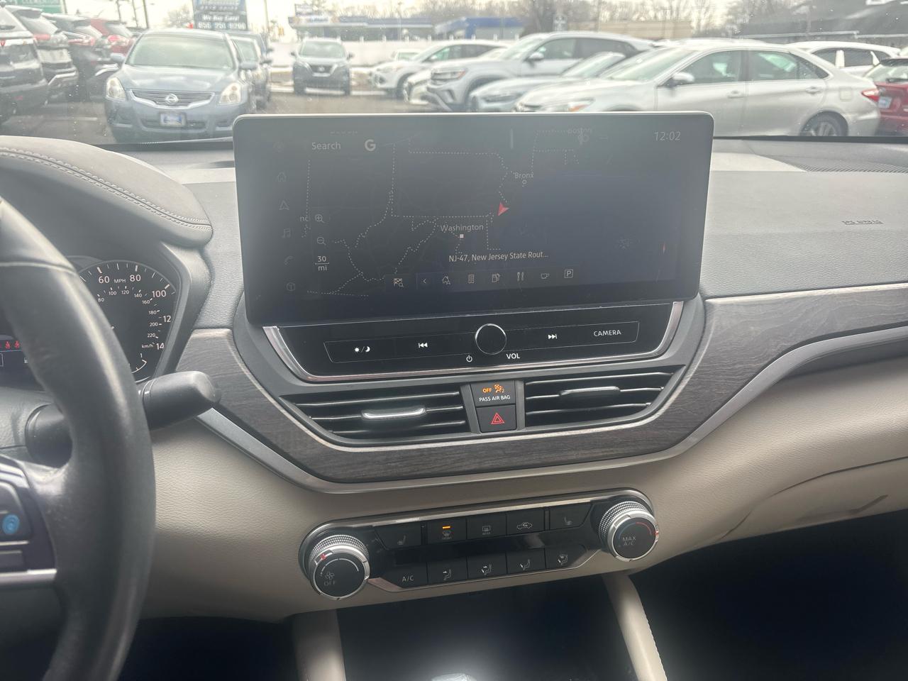 Nissan Altima 2.5 SV Sedan 2023