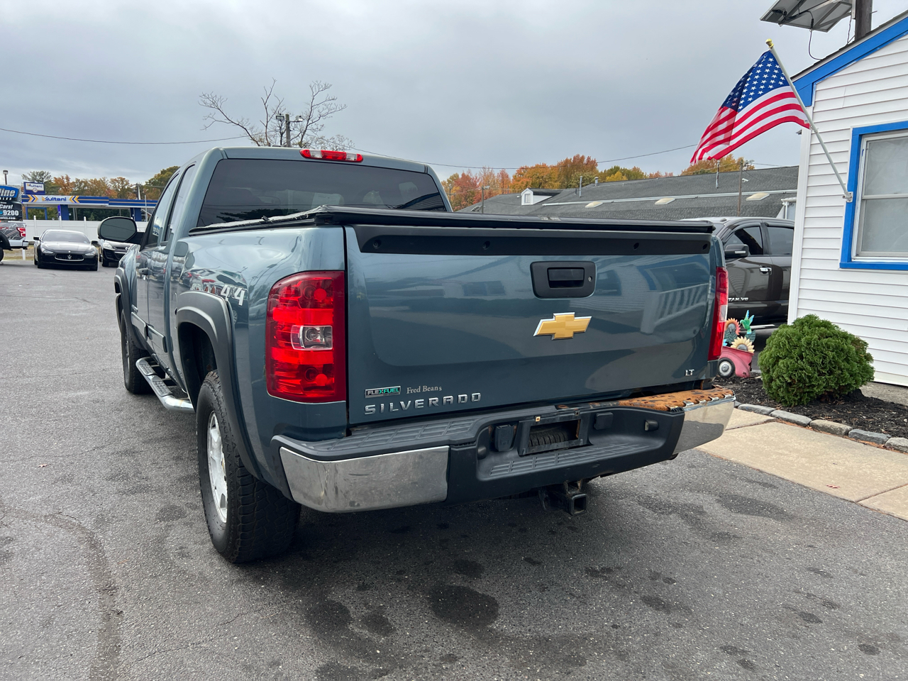 Chevrolet Silverado 1500 4WD Ext Cab 143.5" LT 2012 Chevrolet Silverado 1500 4WD Ext Cab 143.5" LT 2012
