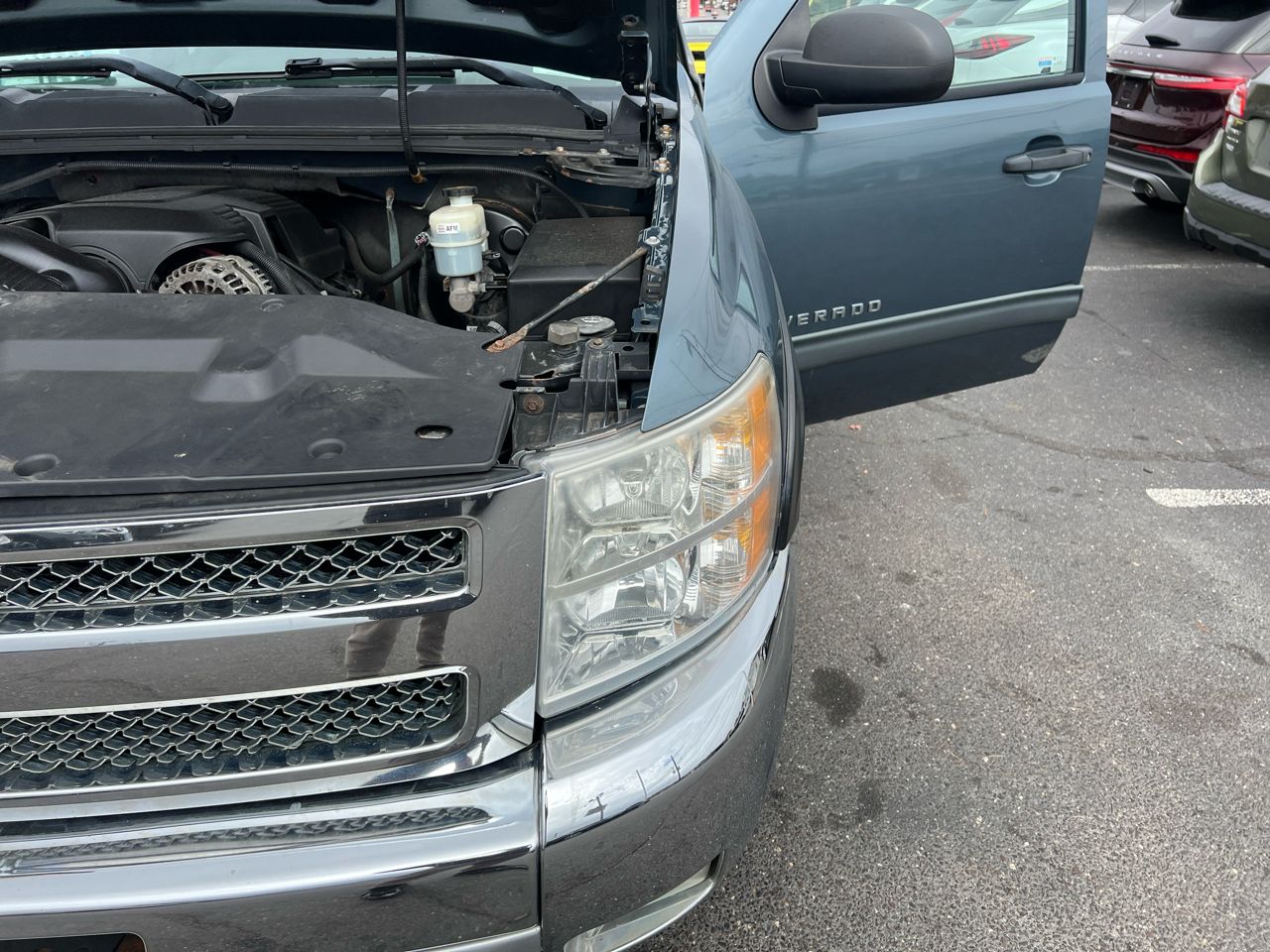 Chevrolet Silverado 1500 4WD Ext Cab 143.5" LT 2012 Chevrolet Silverado 1500 4WD Ext Cab 143.5" LT 2012