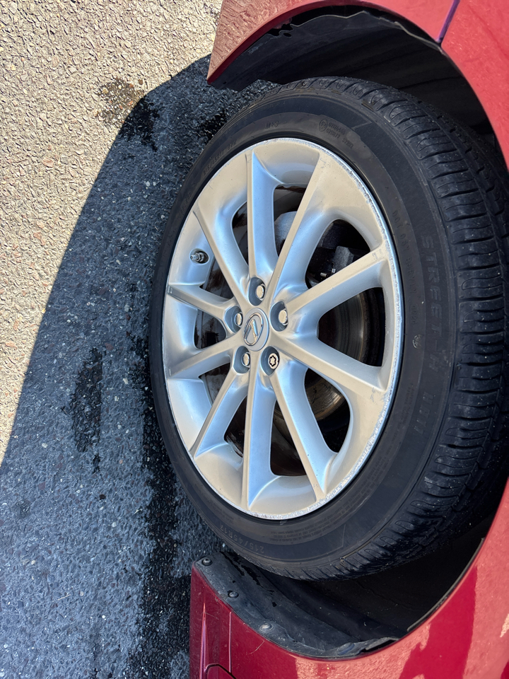 Lexus CT 200h FWD 4dr Hybrid 2012 Lexus CT 200h FWD 4dr Hybrid 2012