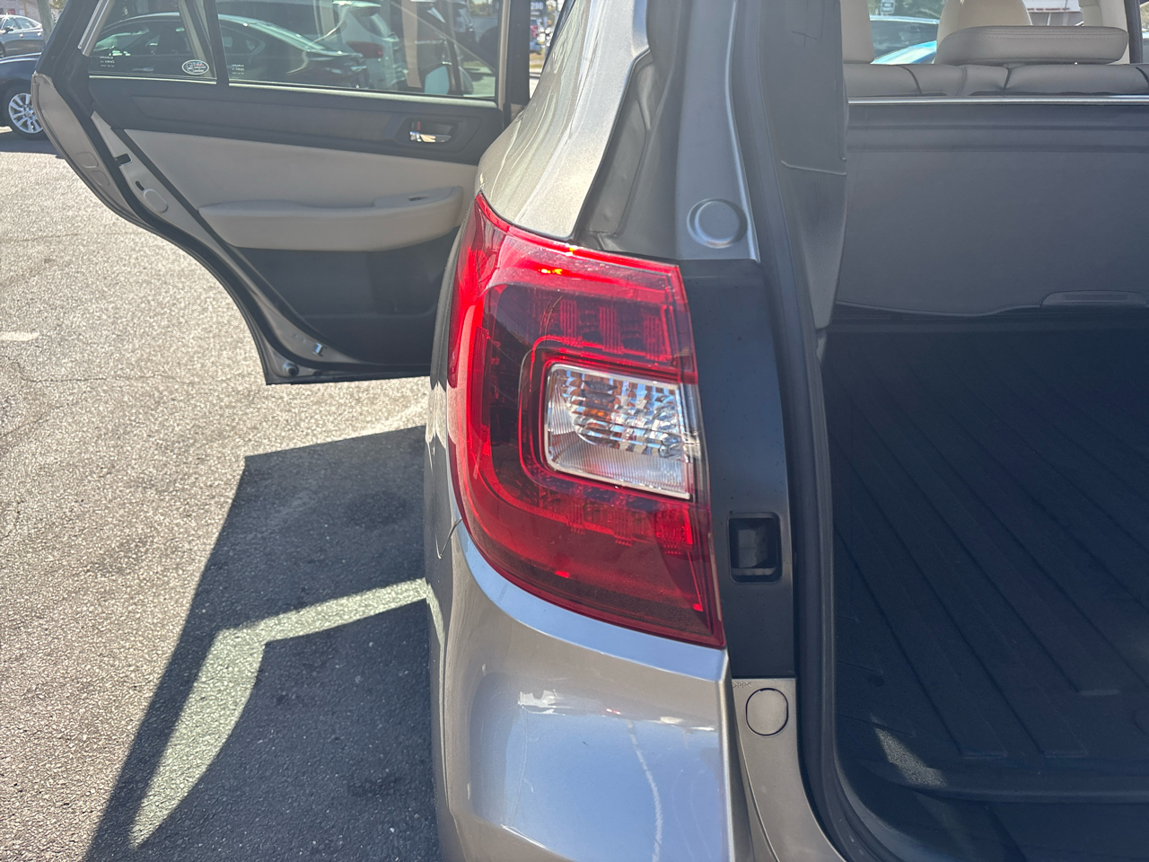 Subaru Outback 2.5i Limited 2017 Subaru Outback 2.5i Limited 2017