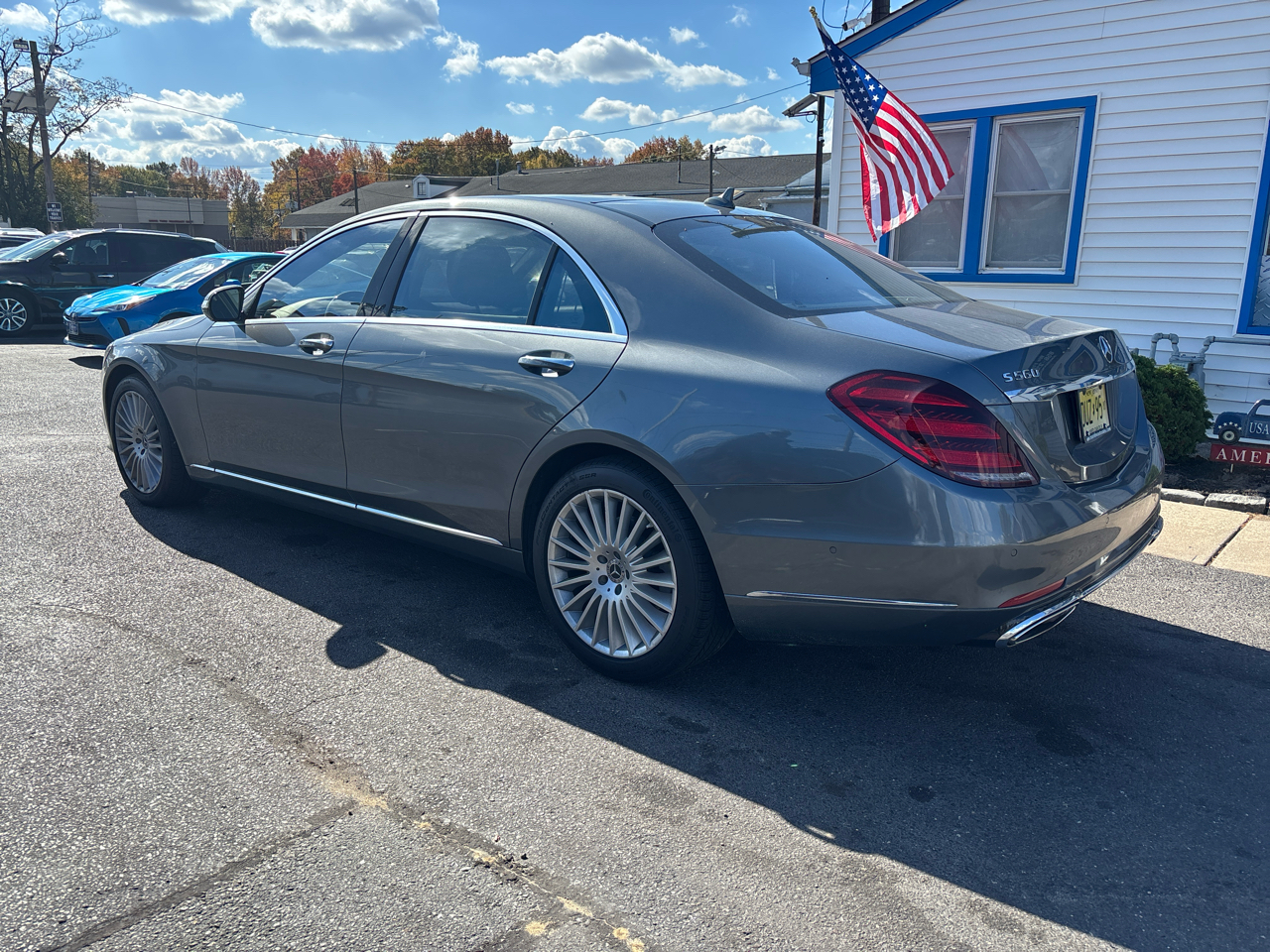 Mercedes-Benz S-Class S 560 4MATIC Sedan 2018 Mercedes-Benz S-Class S 560 4MATIC Sedan 2018