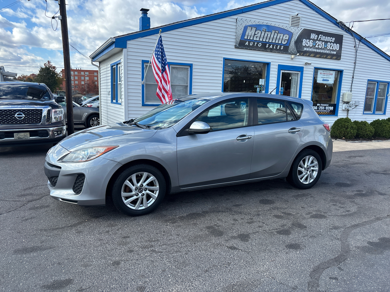 Mazda MAZDA3 5dr HB Auto i Touring 2013 Mazda MAZDA3 5dr HB Auto i Touring 2013