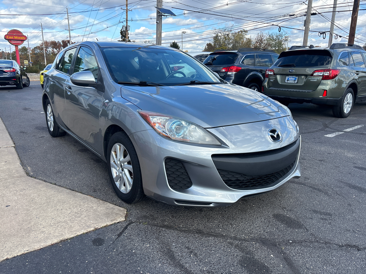 Mazda MAZDA3 5dr HB Auto i Touring 2013 Mazda MAZDA3 5dr HB Auto i Touring 2013