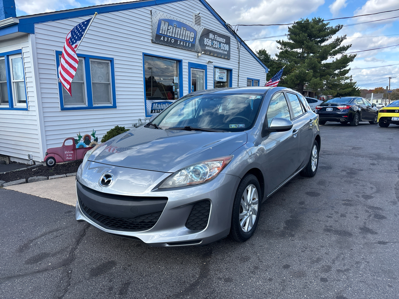 Mazda MAZDA3 5dr HB Auto i Touring 2013 Mazda MAZDA3 5dr HB Auto i Touring 2013