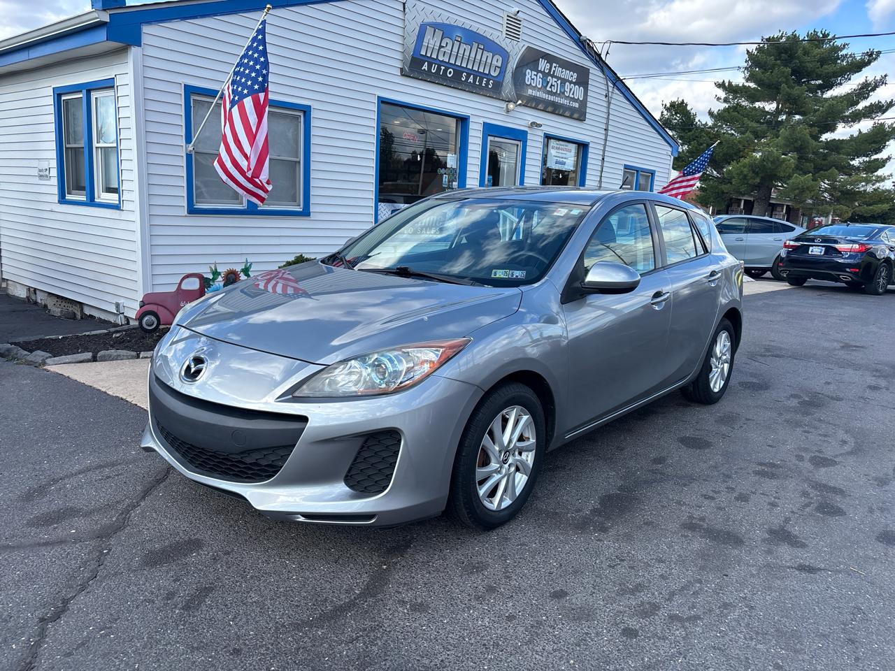 Mazda MAZDA3 5dr HB Auto i Touring 2013 Mazda MAZDA3 5dr HB Auto i Touring 2013