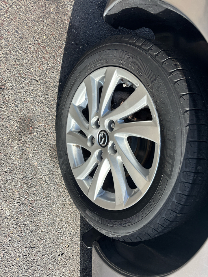 Mazda MAZDA3 5dr HB Auto i Touring 2013 Mazda MAZDA3 5dr HB Auto i Touring 2013