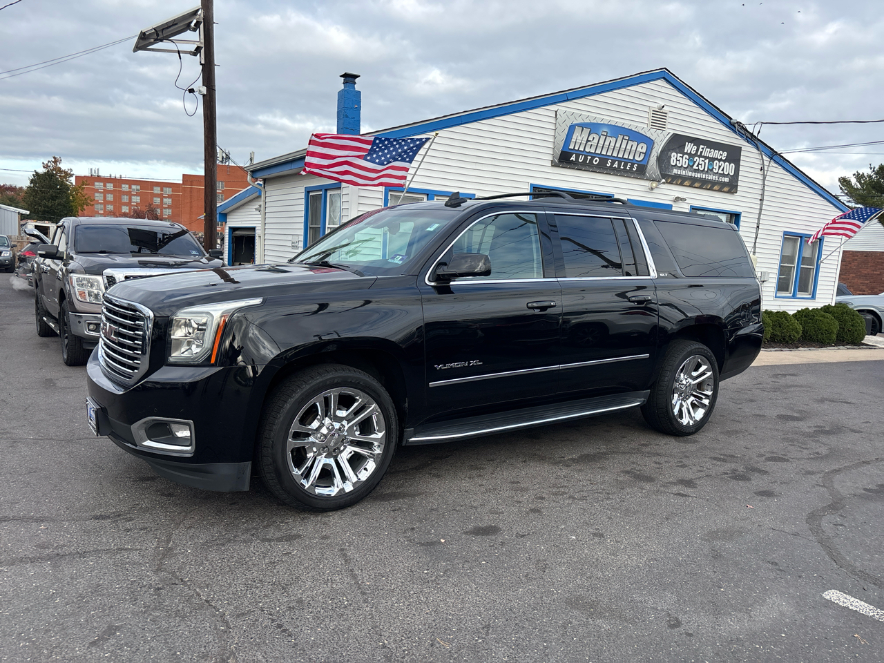 GMC Yukon XL 4WD 4dr SLT 2019 GMC Yukon XL 4WD 4dr SLT 2019