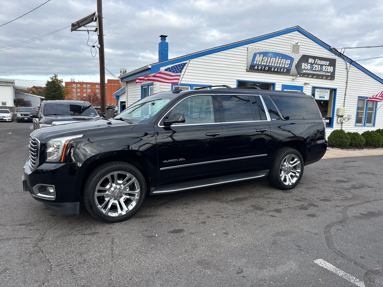 GMC Yukon XL 4WD 4dr SLT 2019 GMC Yukon XL 4WD 4dr SLT 2019