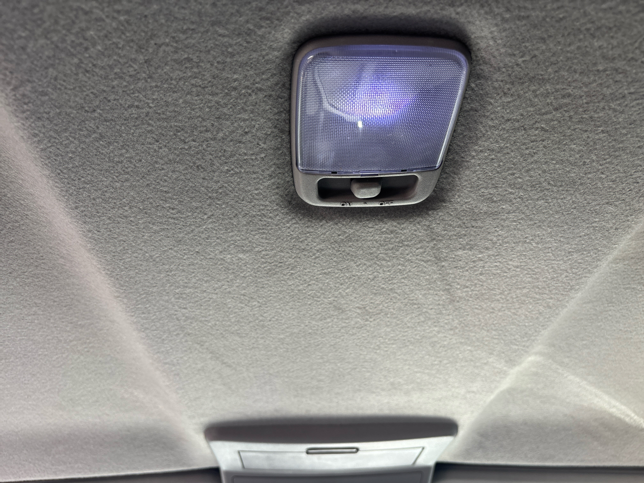 Nissan Titan 4WD Crew Cab SWB SV 2015 Nissan Titan 4WD Crew Cab SWB SV 2015