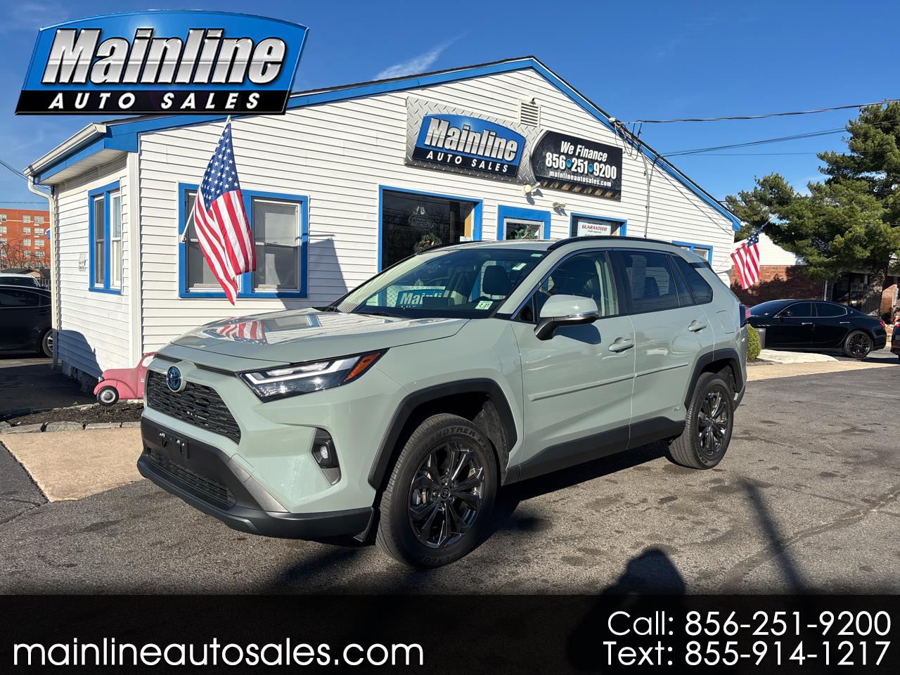 2022 Toyota RAV4 Hybrid XLE Premium AWD (Natl)