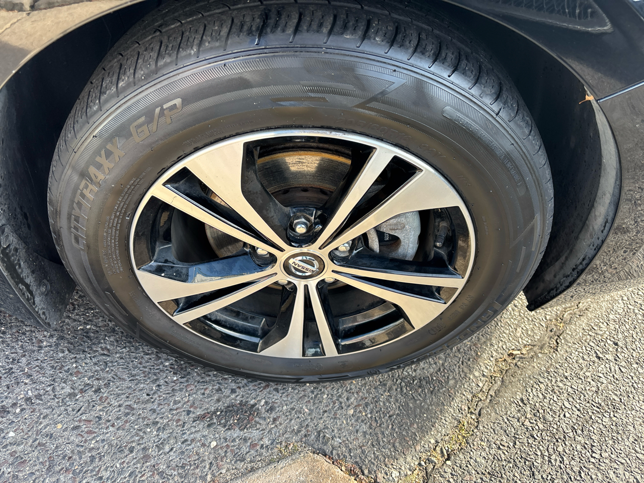 Nissan Sentra SV CVT 2022