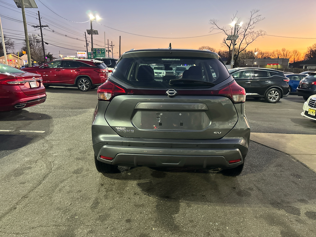 Nissan Kicks SV FWD 2022