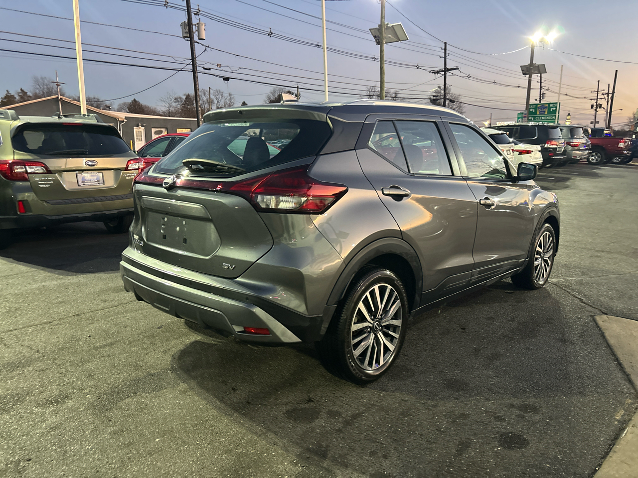 Nissan Kicks SV FWD 2022