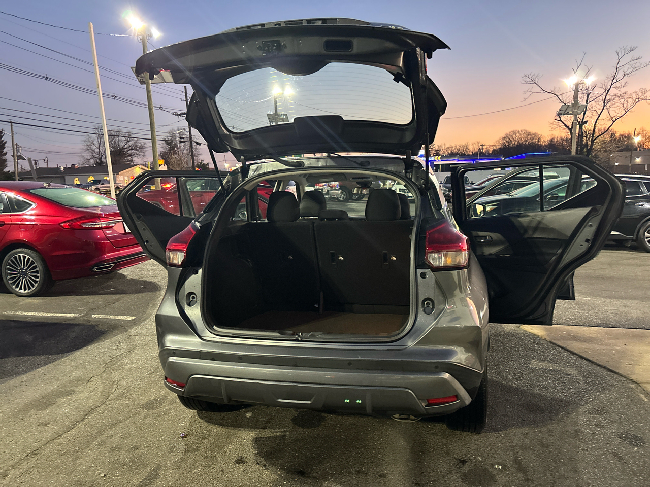 Nissan Kicks SV FWD 2022