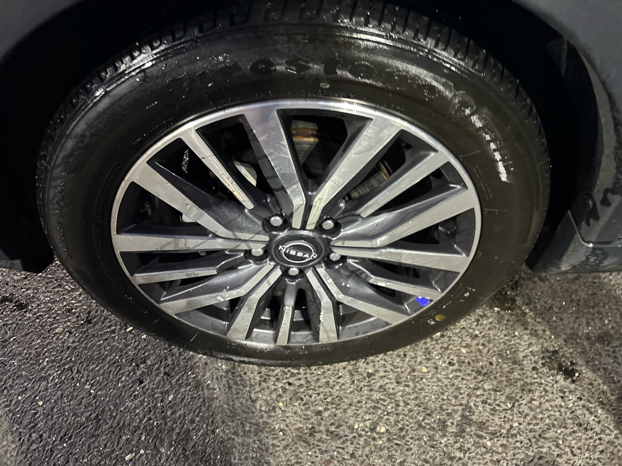 Nissan Kicks SV FWD 2022