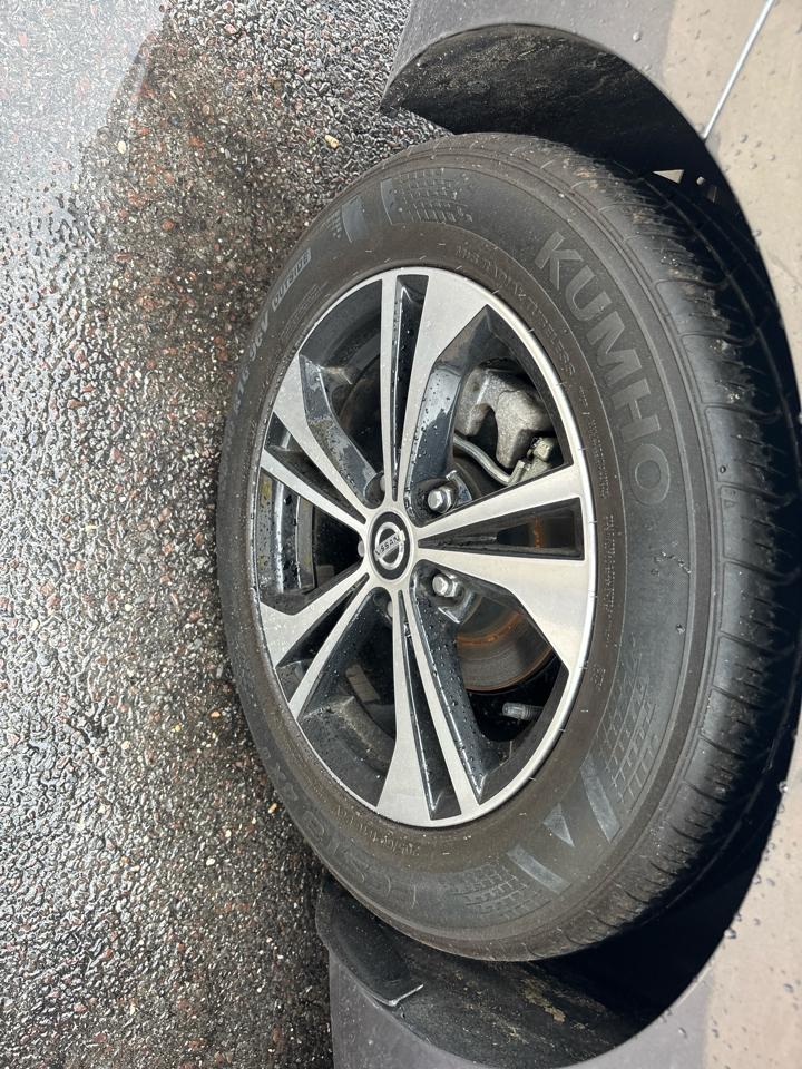 Nissan Sentra SV CVT 2023