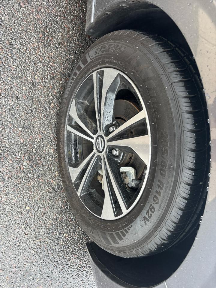 Nissan Sentra SV CVT 2023