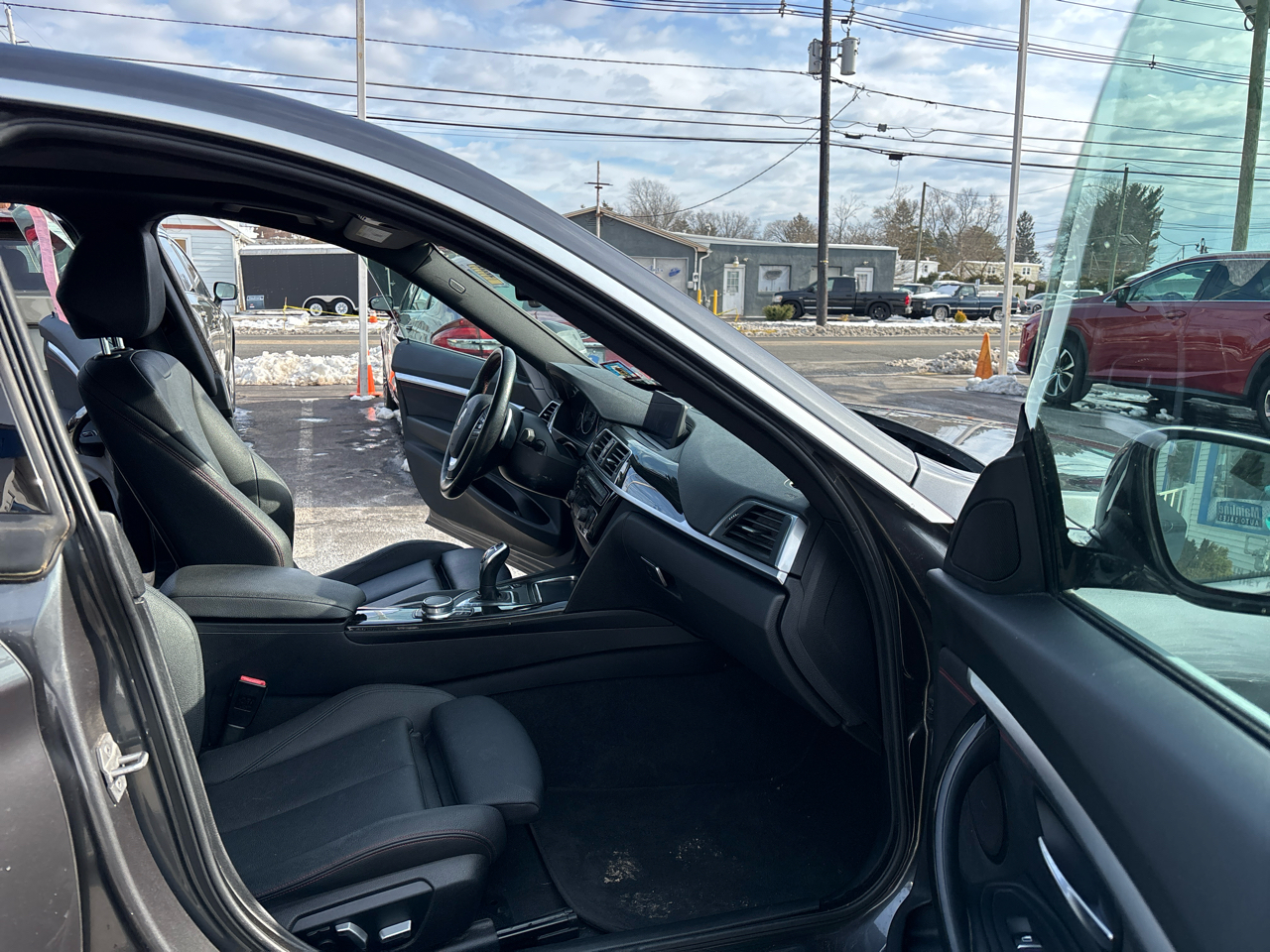 BMW 3 Series 330i xDrive Gran Turismo 2018