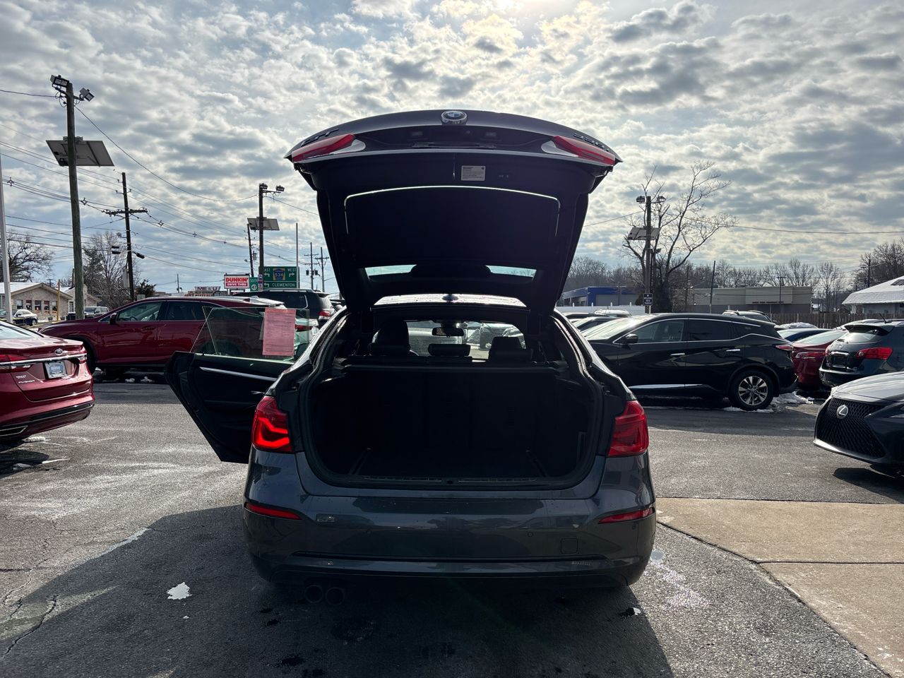 BMW 3 Series 330i xDrive Gran Turismo 2018