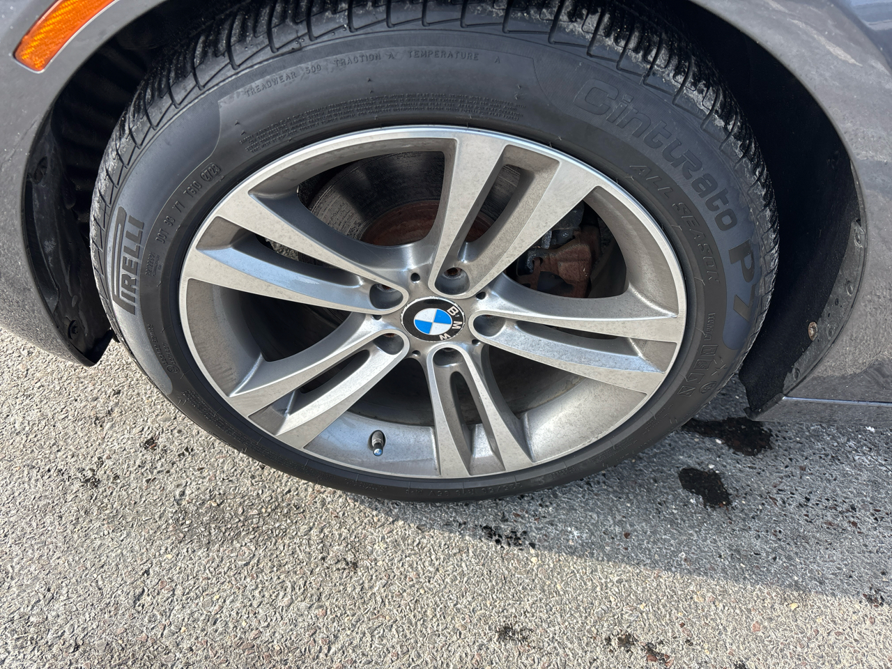 BMW 3 Series 330i xDrive Gran Turismo 2018