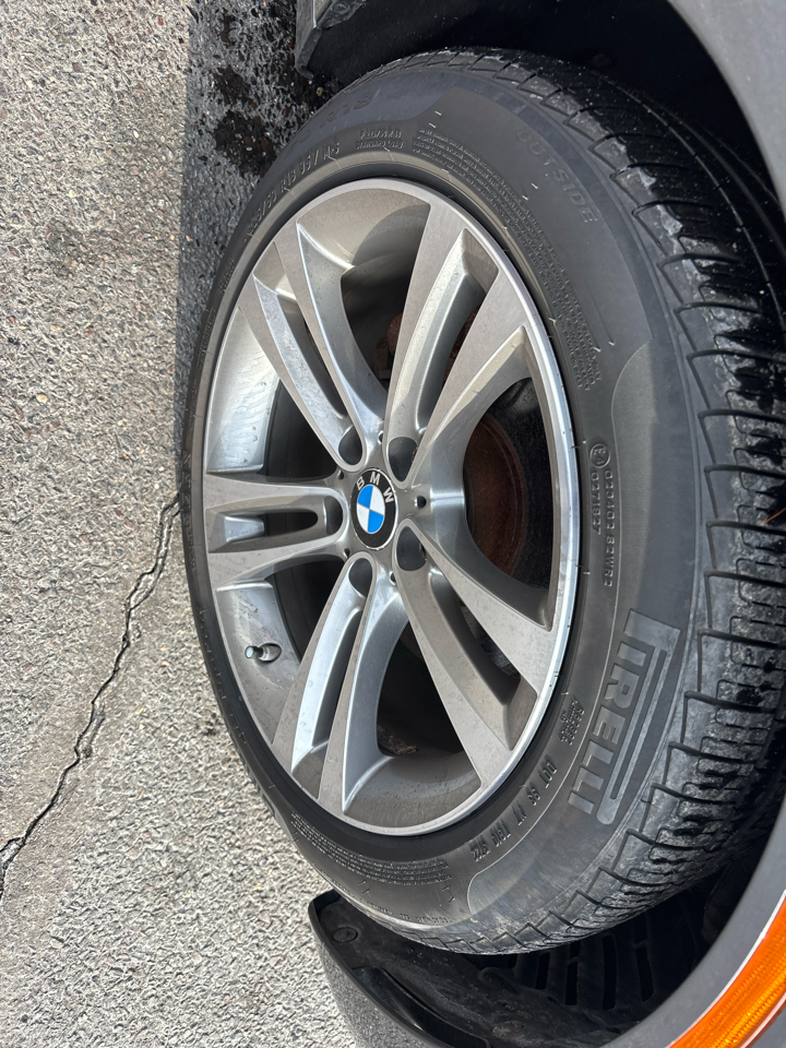 BMW 3 Series 330i xDrive Gran Turismo 2018