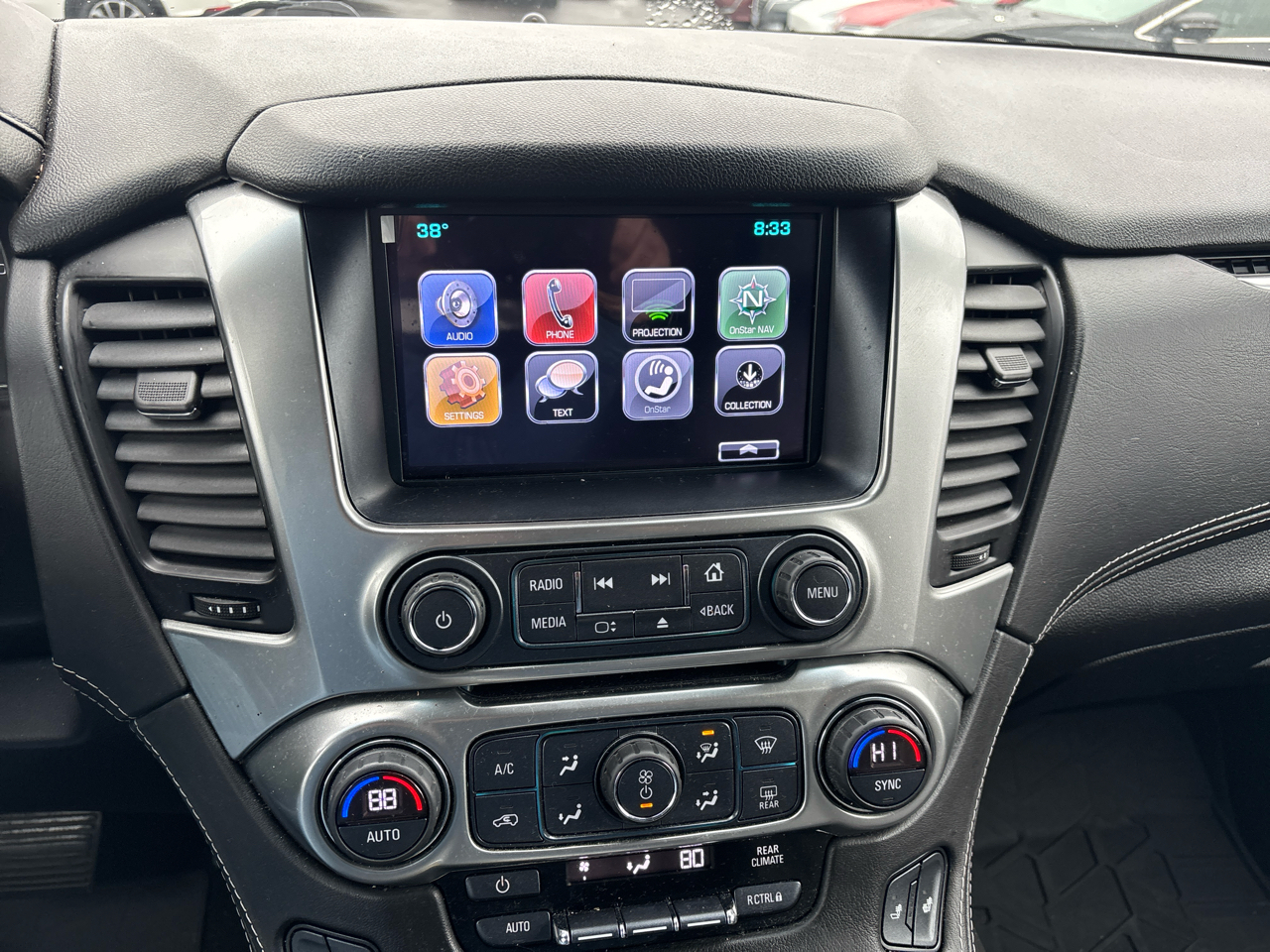 Chevrolet Tahoe 4WD 4dr LT 2017