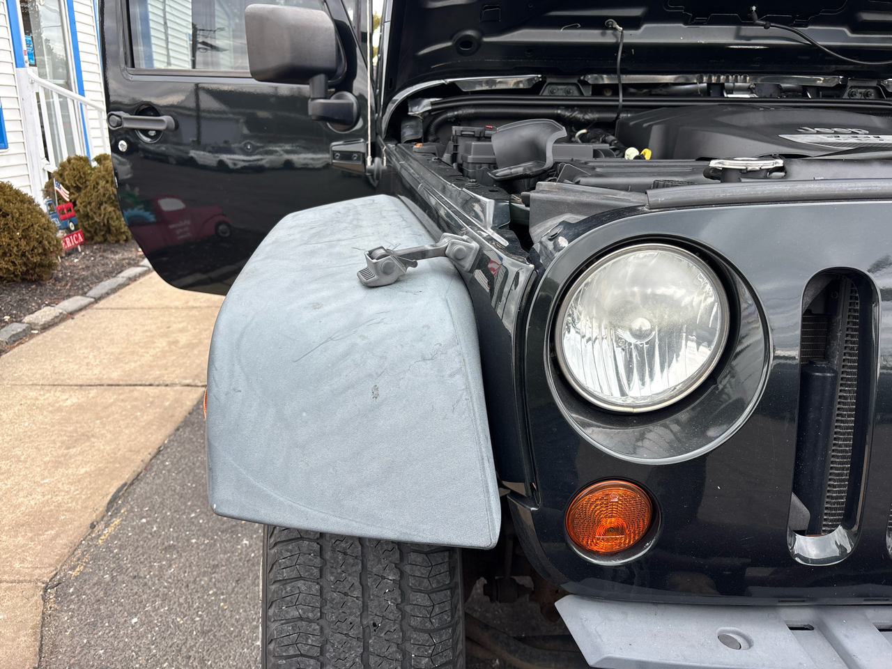 Jeep Wrangler Unlimited 4WD 4dr Sport 2012