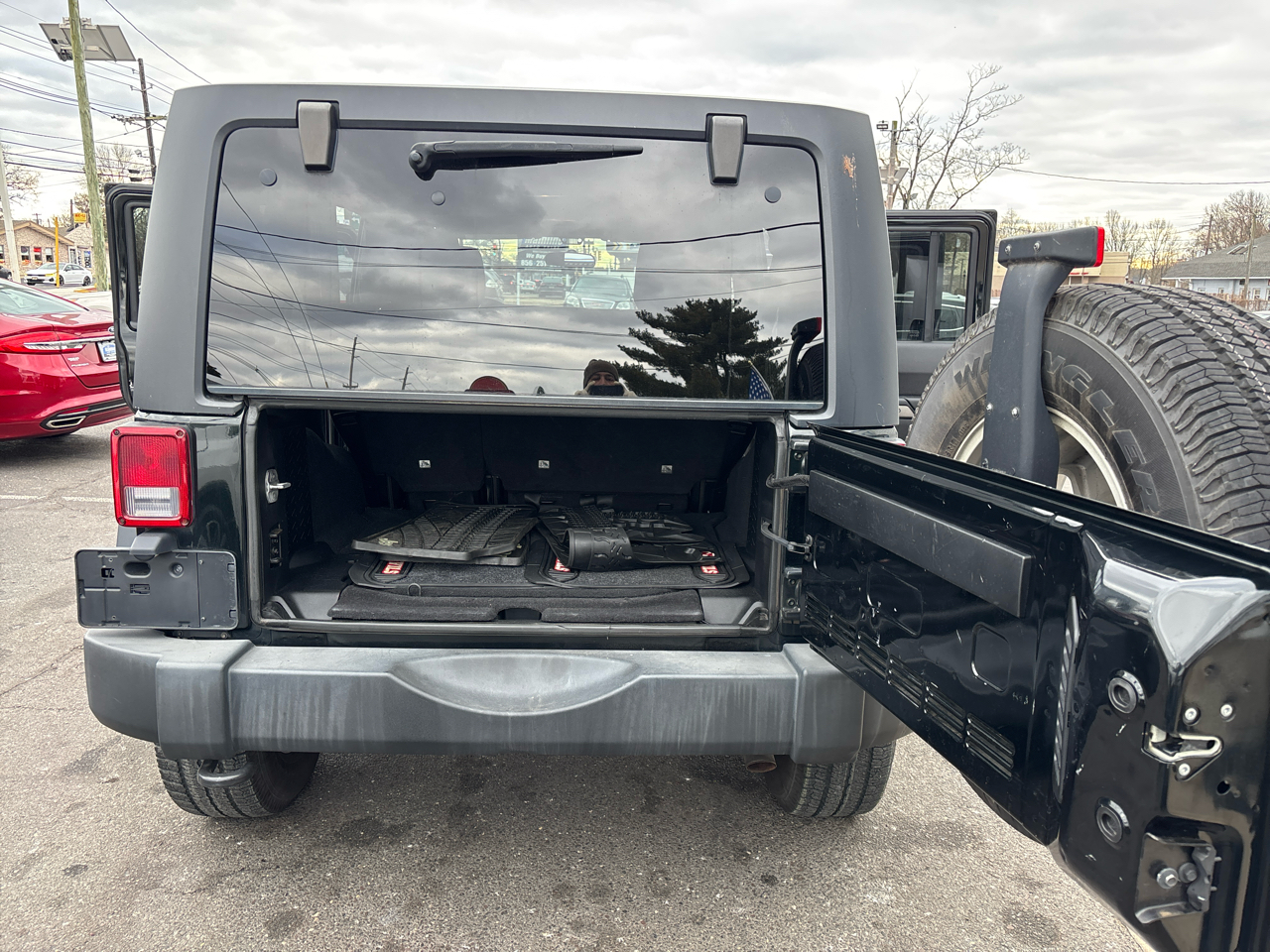 Jeep Wrangler Unlimited 4WD 4dr Sport 2012