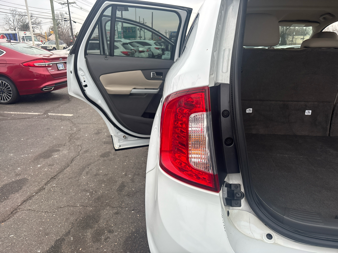 Ford Edge 4dr SE FWD 2014